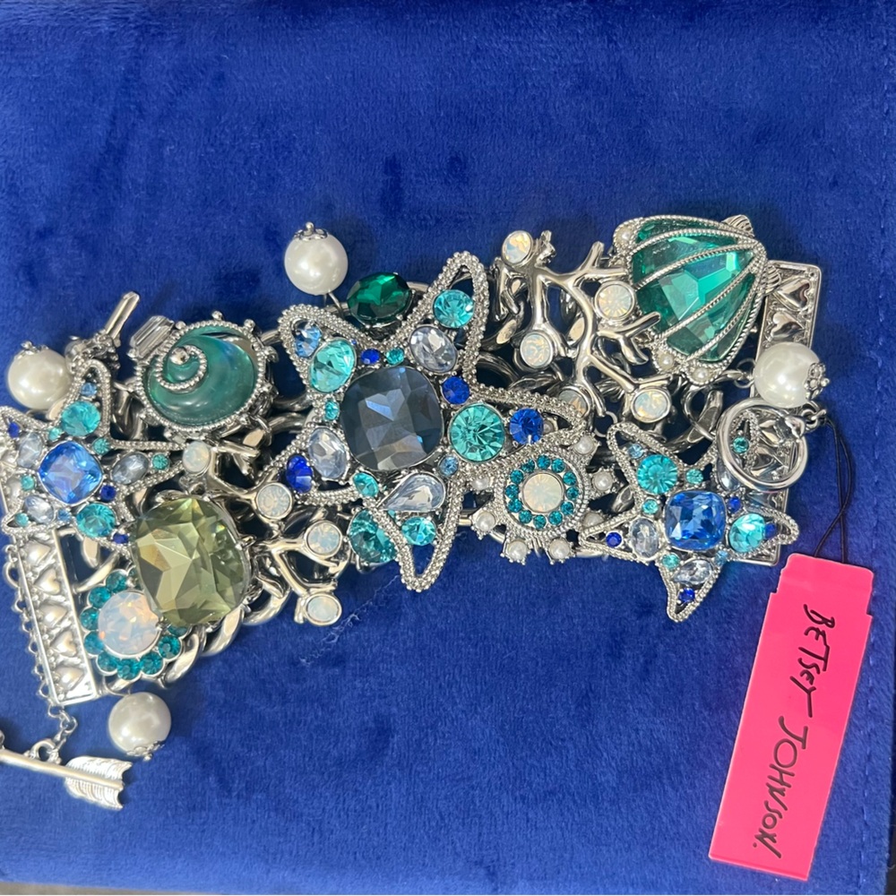Betsey Johnson Vintage Jewels of the Sea - New